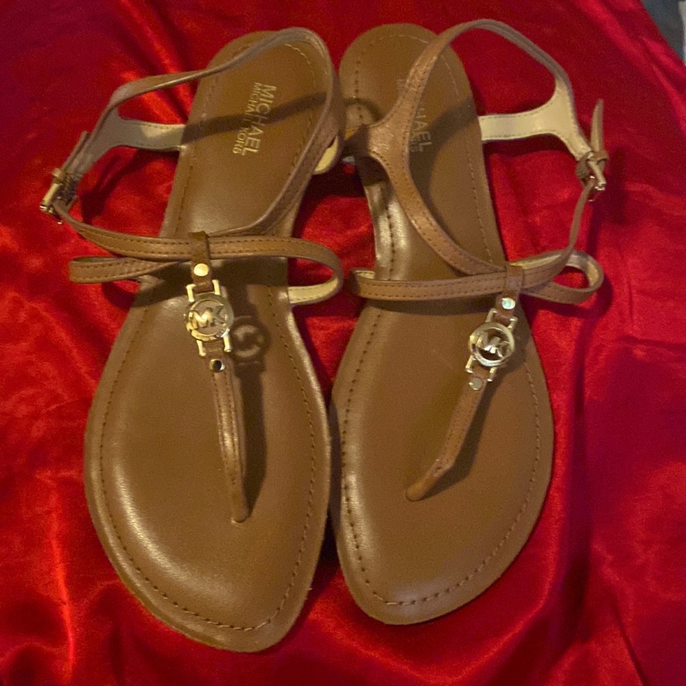 NWOT…Michael kors